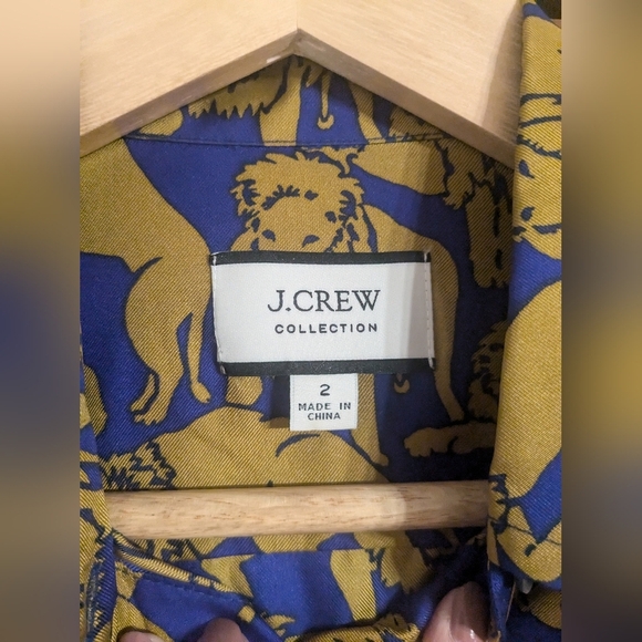 Silk Lion Print Button-Up Shirt - Picture 3 of 4